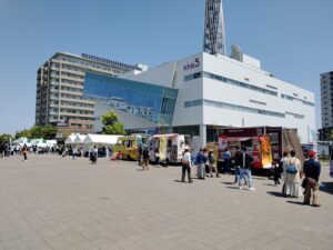 【導入事例】野外イベント時の決済通信を冗長化。通信障害にも負けない環境作りを実現